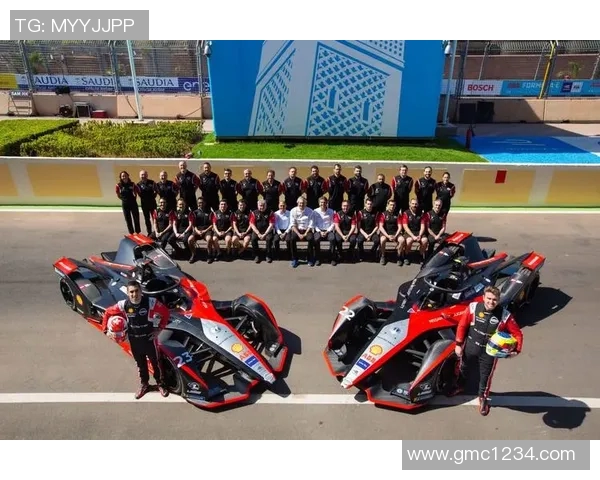 深圳乒乓球队在全国配合排行榜中荣获第七名展现强劲实力与团队默契